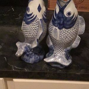 White and blue fish